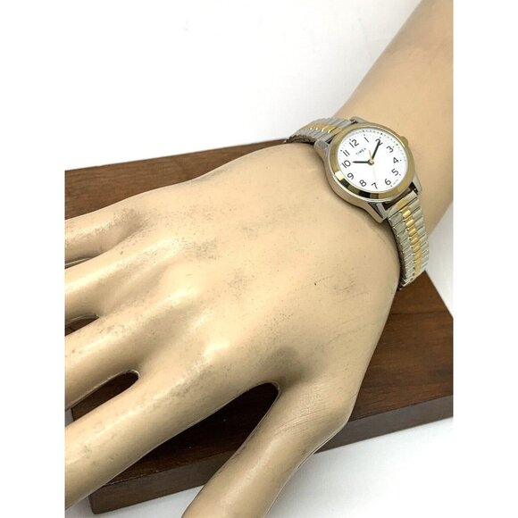 Timex Women's Watch T2N068 Quartz Indiglo White Dial Two Tone Stainless … - Picture 4 of 14